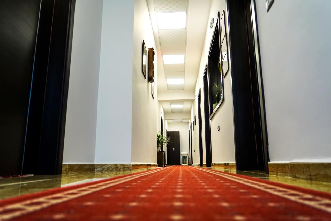 Hotel Magic Гирокастра Экстерьер фото